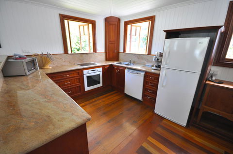 Island Adventure Holiday House - e-Seniors 11