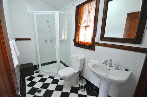 Island Adventure Holiday House - e-Seniors 1