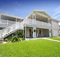 Island Adventure Holiday House - e-Seniors