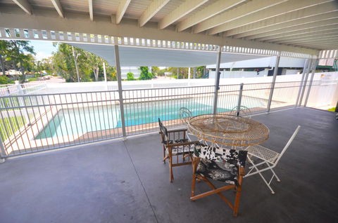 Island Adventure Holiday House - e-Seniors 9