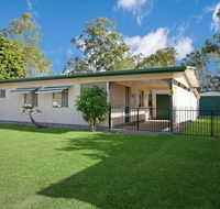 Lowset pet friendly cottage - Sunset Ave Bongaree - e-Seniors
