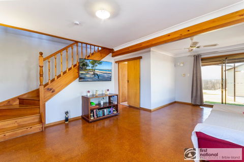 Family Holiday Haven On Boronia 100m To Beach - e-Seniors 17