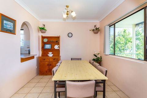 Water Views - Top Floor -Clearview Apartments South Esp, Bongaree - e-Seniors 7