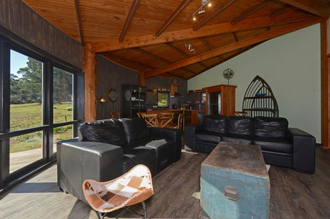 Taylors Bay Cottage - e-Seniors 5