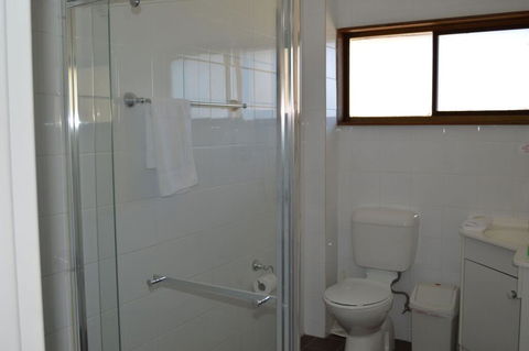 1 Lakeview Plaza - e-Seniors 2