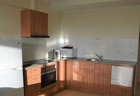 19 Lakeview Plaza - e-Seniors 3