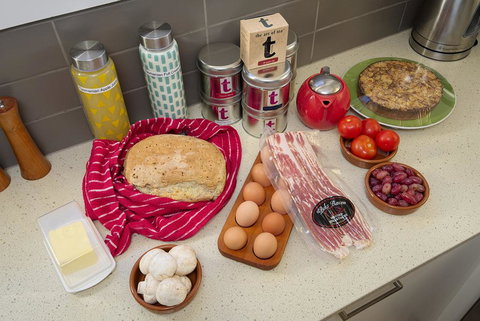 28 Gates Luxury Farmstay And Fishery - e-Seniors 2