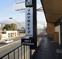 3 BEDROOM APARTMENT ST MARYS - e-Seniors