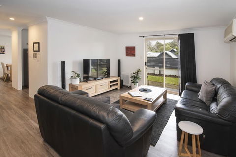 @WinenWaves Margaret River - e-Seniors 1