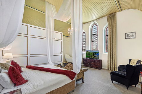 Abbey Boutique Hotel Formerly Abbey Of The Roses - e-Seniors 2