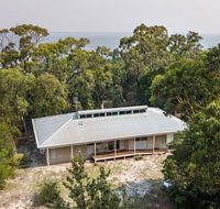 Acacia Lakehouse - The lake at your doorstep - e-Seniors