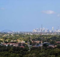 Amazing City View Apt  Olympic Park - e-Seniors