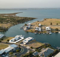 Anchored - Access to the Gippsland Lakes - e-Seniors