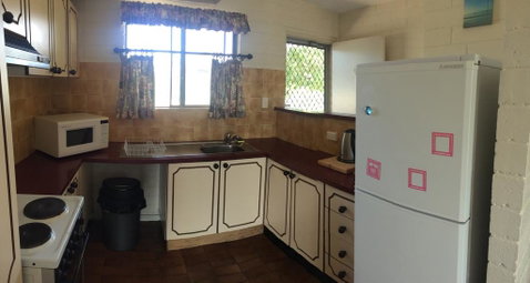 Aquarius Holiday Apartments - e-Seniors 1