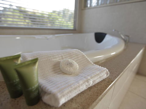 At The Gap Holiday Home - e-Seniors 1