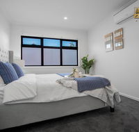 AU.JOY 3 Bed Townhouse Burwood 3 - e-Seniors
