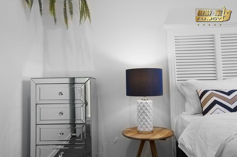 AU.JOY 3 Bed Townhouse Burwood 3 - e-Seniors 1