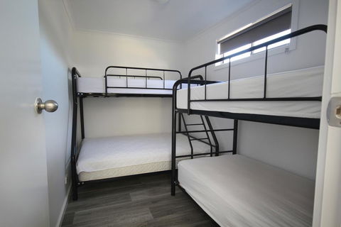 Avondel Caravan Park - e-Seniors 2