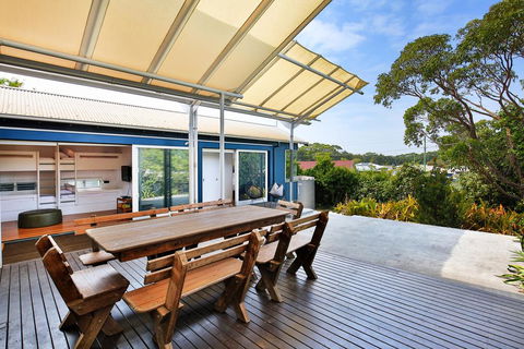 Ayana Beach House - Pet Friendly - Opposite Beach - e-Seniors 3