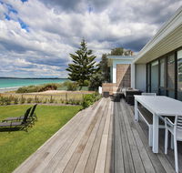 Azure Absolute Beachfront - Pet Friendly - e-Seniors