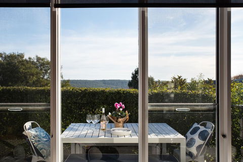Azure Daylesford - e-Seniors 1