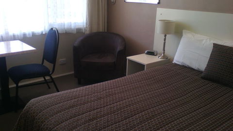 Bairnsdale Main Motel - e-Seniors 1