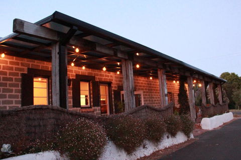 Bakehouse '38 Restaurant & Guesthouse - e-Seniors 0