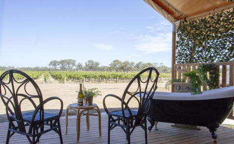 Balgownie Estate Winery Retreat & Restaurant - e-Seniors 1