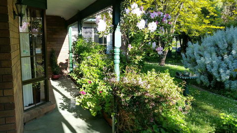 Ballarat Tranquility Cottages - e-Seniors 1