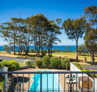 Ballingalla Apartments - By the Golf Course - e-Seniors