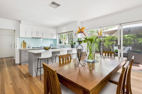 BANGALOW - MORNINGTON - e-Seniors 1