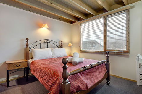 Banjo Apartments - e-Seniors 2