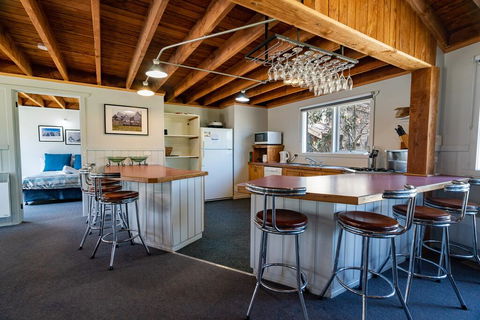 Banjo's Chalet, Alpine-getaways - e-Seniors 2