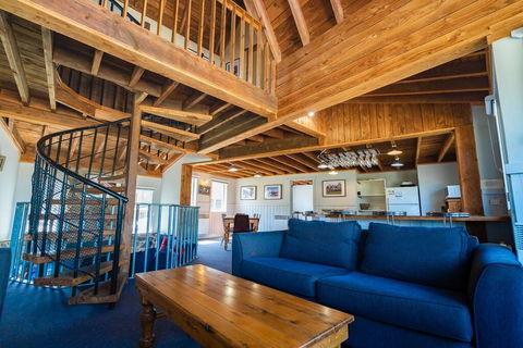 Banjo's Chalet, Alpine-getaways - e-Seniors 1
