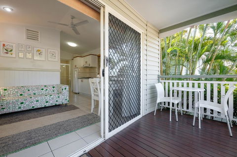 Barney Beach Accommodation - e-Seniors 3