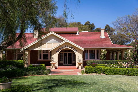 Barossa House - e-Seniors 0