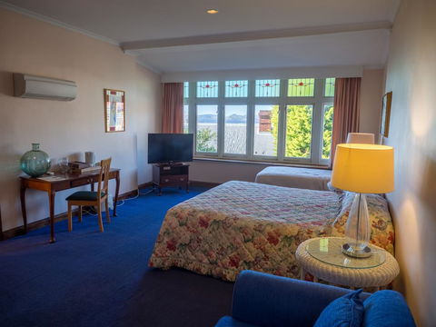 Battery Point Manor - e-Seniors 1