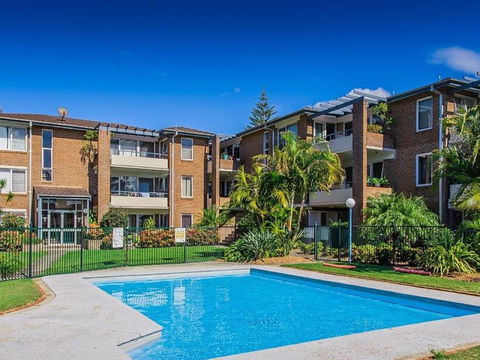 Bay Park Gardens 30 1 Warlters Street - e-Seniors 0