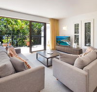 Bayona Apartments - e-Seniors