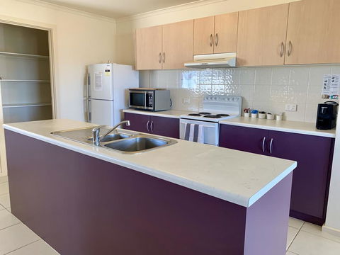 Bayview Beach House Apartment No 2 - e-Seniors 3
