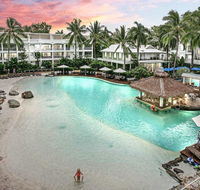 Beach Club Palm Cove - e-Seniors