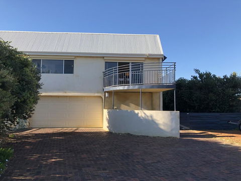 Beach House @ 112 - e-Seniors 2
