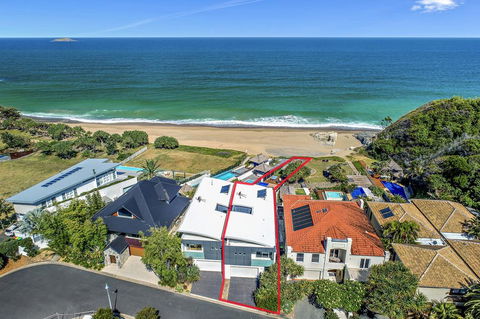 Beachfront #12 - e-Seniors 1