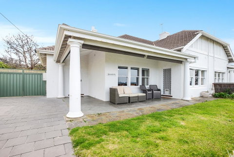 Beachfront Buena Vista - PetFriendly - e-Seniors 1