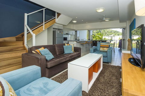Beachside Apartment 13 - e-Seniors 0
