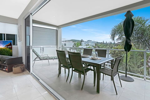 Beachside Vibes, Sunshine Beach - e-Seniors 0