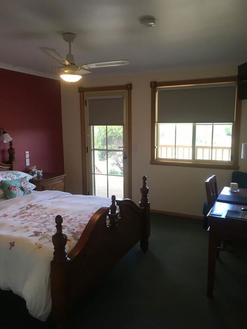 Beaumaris Beach Guest House - e-Seniors 1