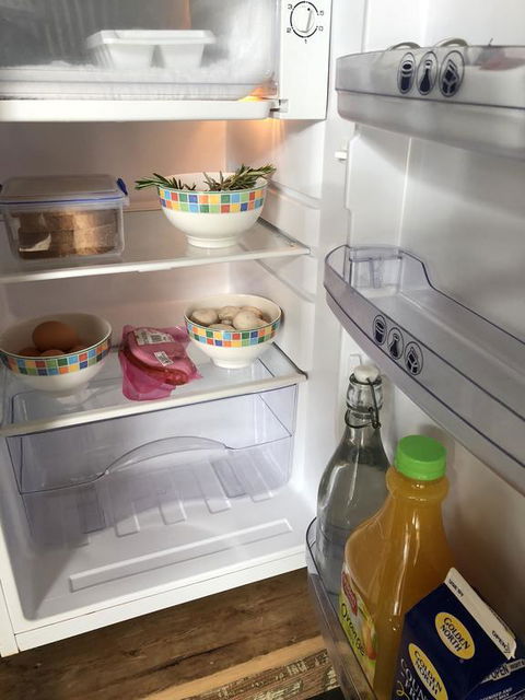 Bed In A Shed Vineyard Stay - e-Seniors 2