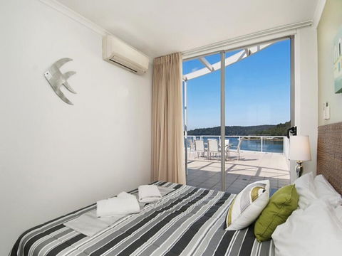 Bella Mare - 2 Bedroom Ocean View Terrace Apt - e-Seniors 3