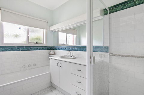 Boston Beach House 2-19 - e-Seniors 1